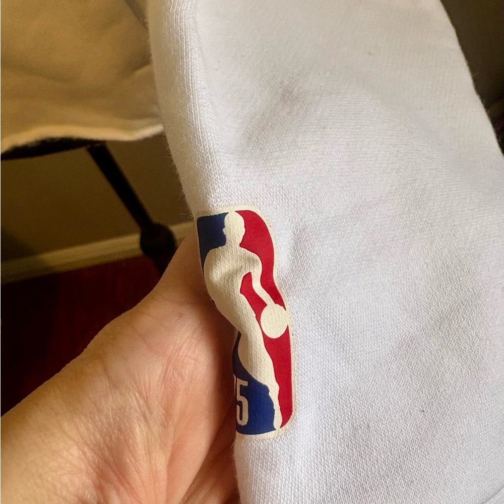 NIKE LA Clippers Essential Logo Cropped Pullover Hoodie - Picture 5 of 7